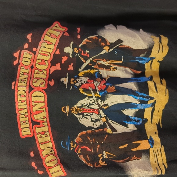 Men's XL Tee Dept of Homeland Security - Picture 2 of 4